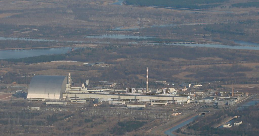 Las fuerzas rusas toman el control de la planta de energía de Chernobyl: funcionario ucraniano