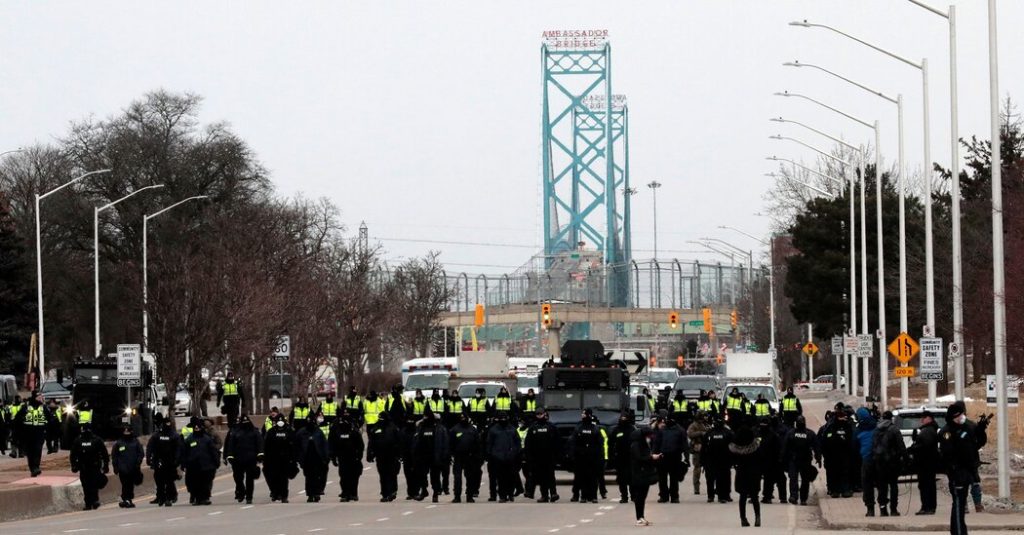Actualizaciones en vivo sobre las protestas en Canadá: Trudeau Weighs invoca la ley de emergencia
