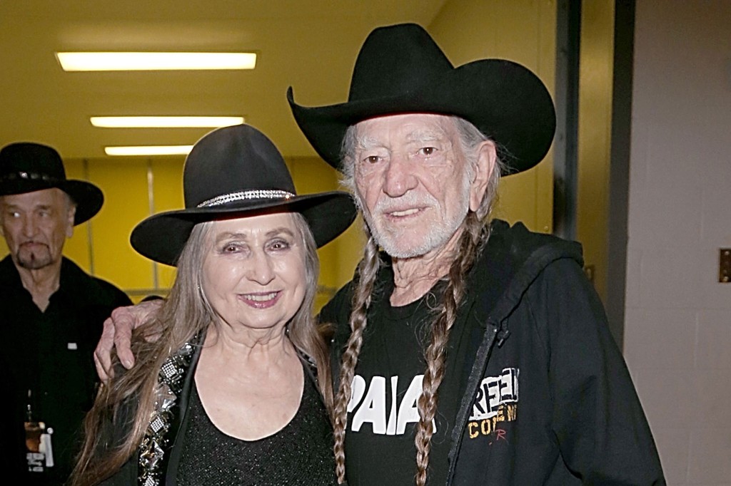 Bobby, hermana de Willie Nelson y compañera de banda, ha muerto a los 91 años