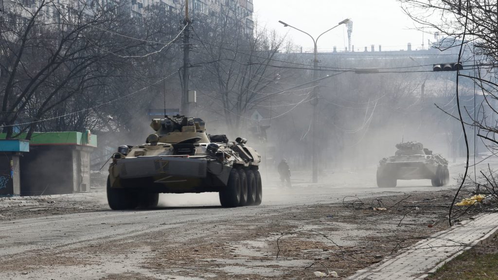 El Pentágono está monitoreando los informes de un posible ataque químico ruso en Mariupol