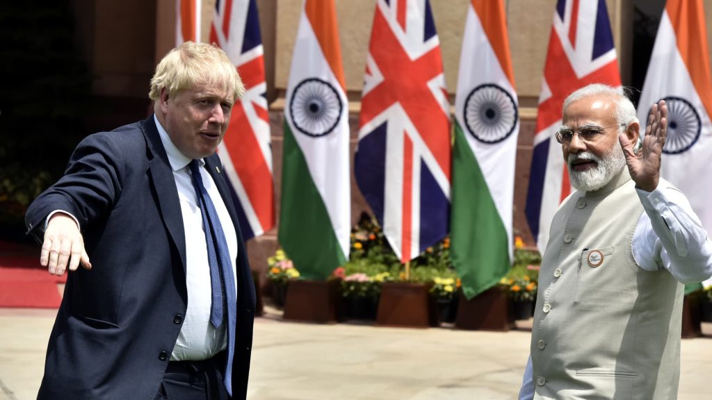 El Reino Unido se ha comprometido a ayudar a India a construir aviones de combate avanzados.  Este es el por qué