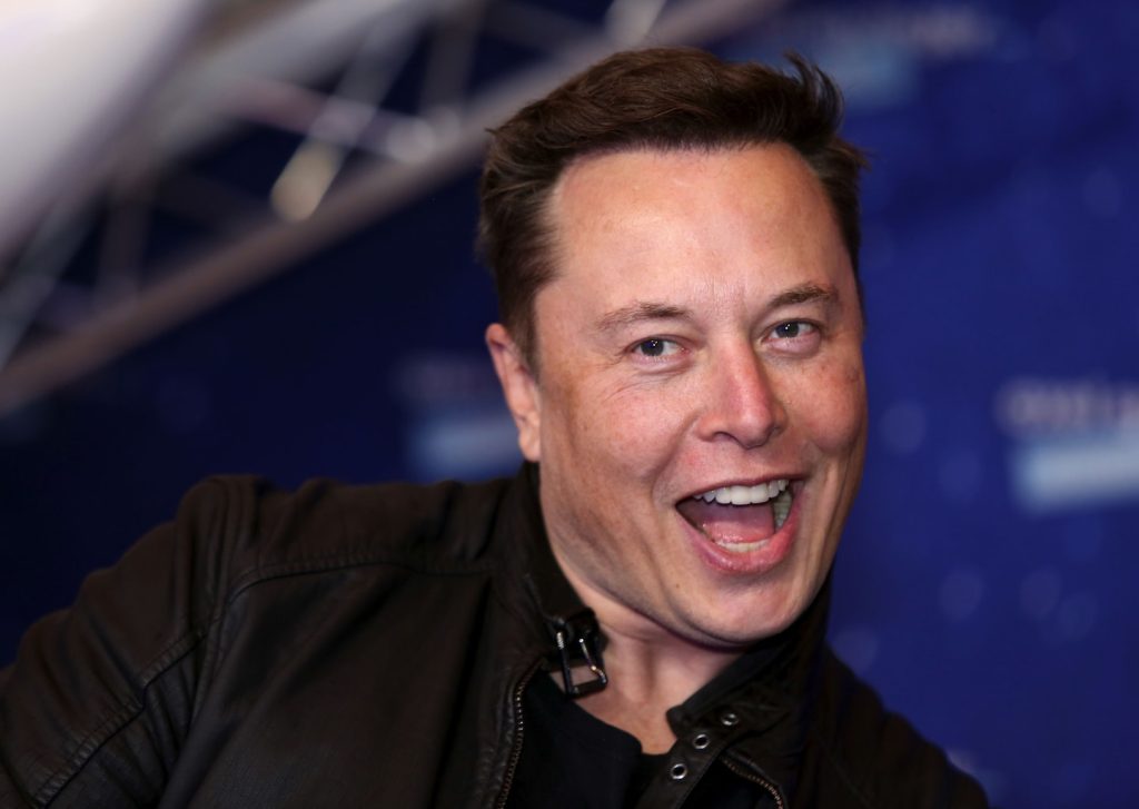 Elon Musk presenta AMA Town Hall en Twitter