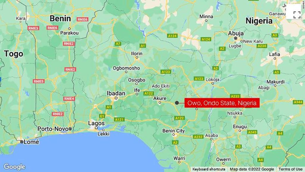 Oo, Nigeria: Tiroteo masivo en iglesia mata a decenas, dice legislador local
