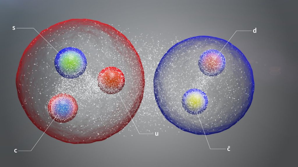 Un pentaquark y el primer par de tetraquarks