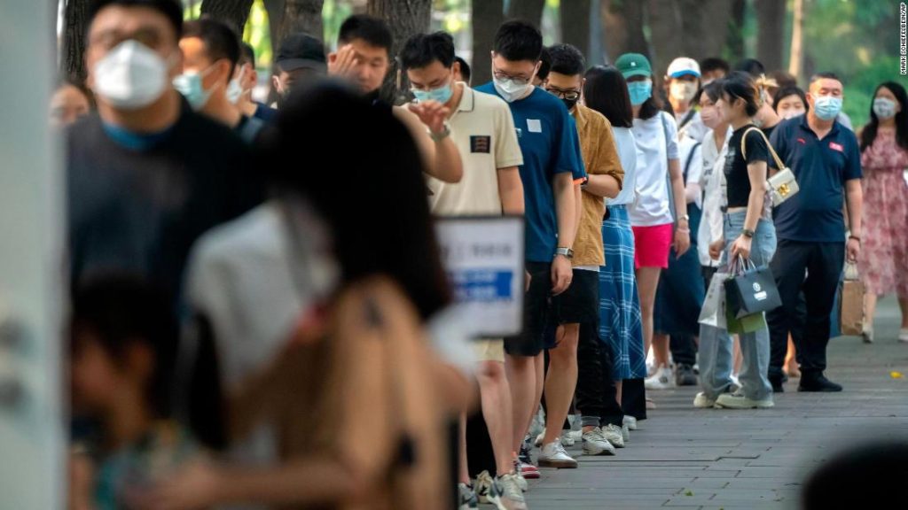 Brote de COVID-19 en China: Beijing impone la primera autorización de vacuna en China continental contra el subfármaco Omicron