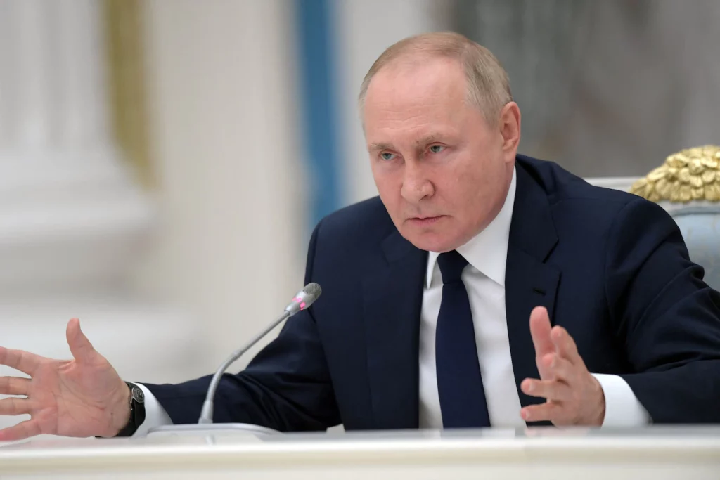 Putin desafía a Occidente a luchar contra Rusia en el campo de batalla: Que lo intenten