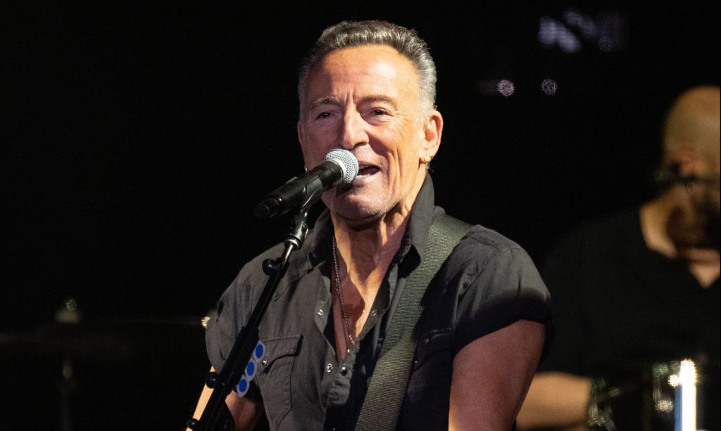Ticketmaster dice que la mayoría de los boletos de Bruce Springsteen se venden por menos de $ 200