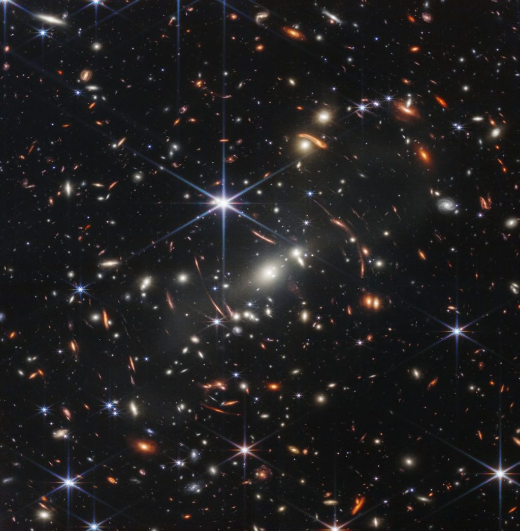 Un astrónomo explica las impresionantes primeras imágenes del Telescopio Espacial James Webb