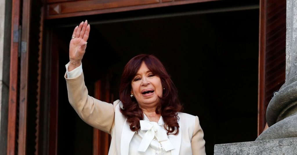 Fiscal argentino exige 12 años de prisión para VP Kirchner