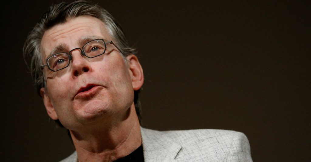 Stephen King se pronunciará a favor del gobierno de EE. UU. en un caso contra la publicación de libros y la fusión masiva