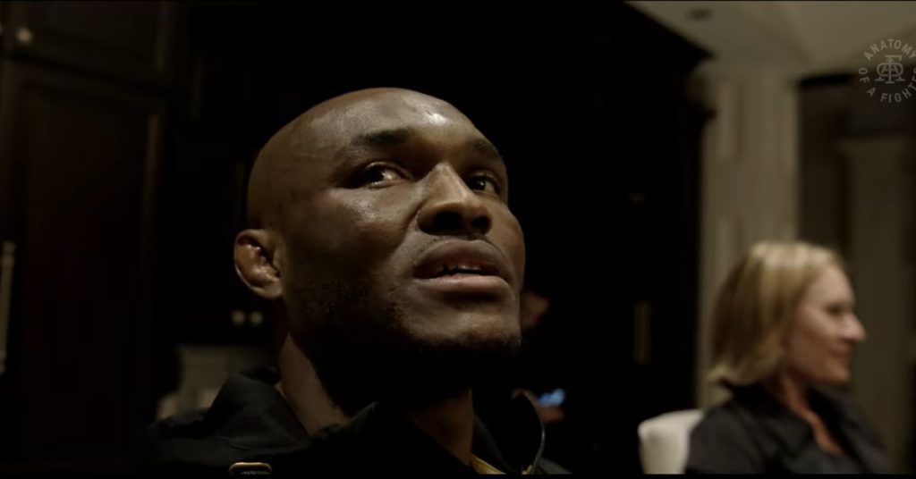 Un nuevo videoclip muestra la reacción inmediata de Camaro Usman tras bambalinas tras la sorprendente derrota ante Leon Edwards