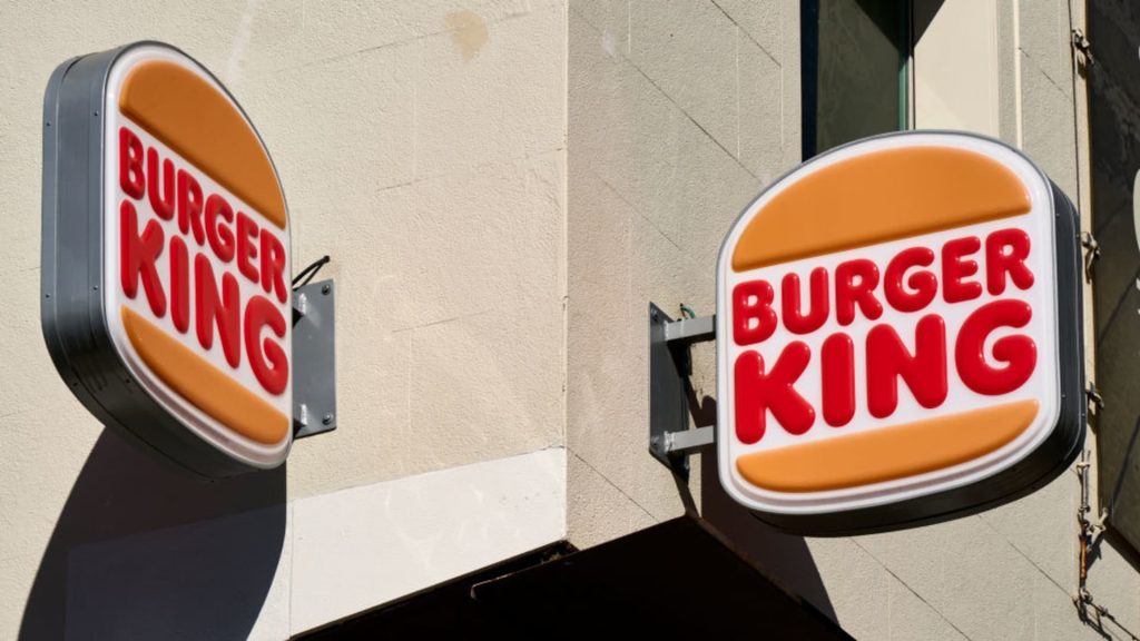 Burger King planea $400 millones para reactivar ventas en EE. UU. mediante remodelación y publicidad