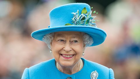 Biografía de la reina Isabel II