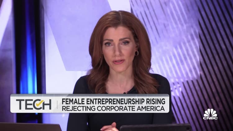 El espíritu empresarial femenino está aumentando a medida que aumenta el número de mujeres empresarias activas