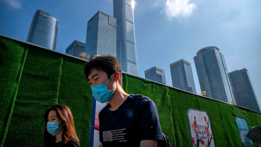 Actualizaciones de noticias en vivo: las acciones de Hong Kong y China caen después de que Beijing publica los últimos datos económicos