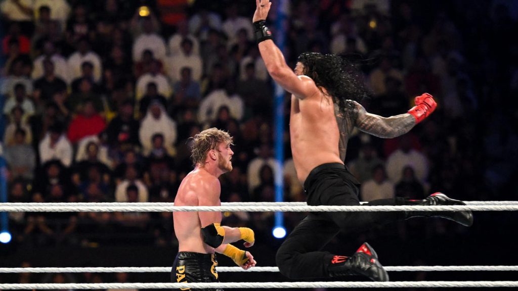 Roman Reigns derrotado.  Logan Paul retendrá el Campeonato Mundial indiscutible de la WWE