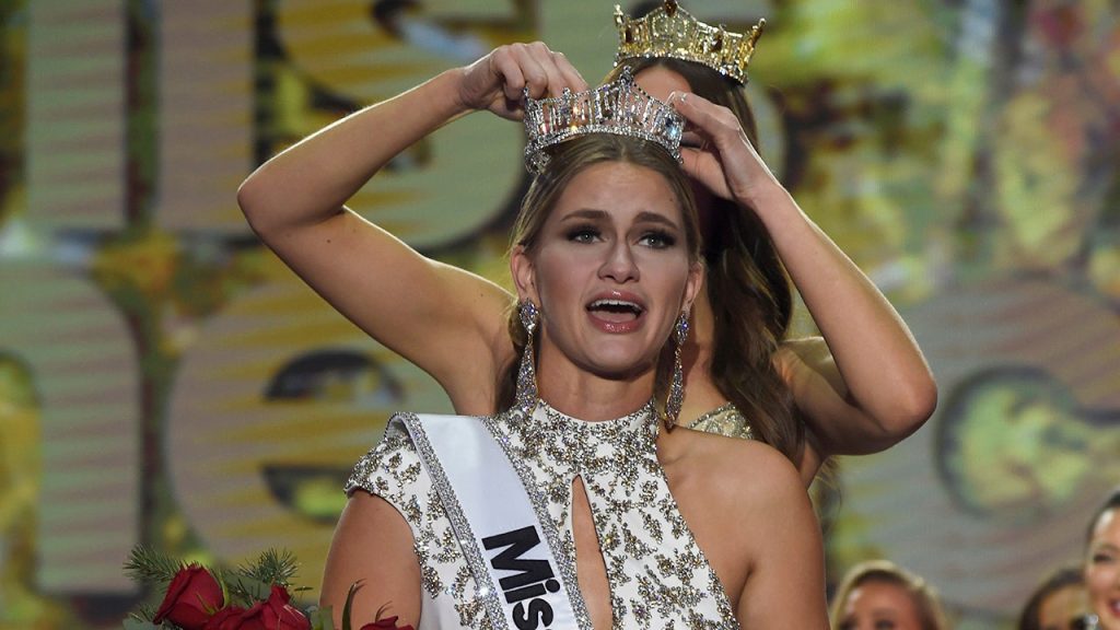 La ganadora de Miss América 2023, Miss Wisconsin Grace Stank, reflexiona sobre su impactante victoria: "Simplemente un desastre absoluto"
