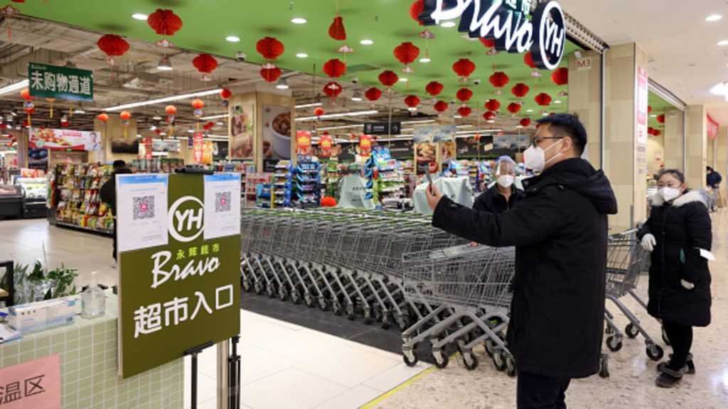 China está aliviando las restricciones de Covid en viajes y producción
